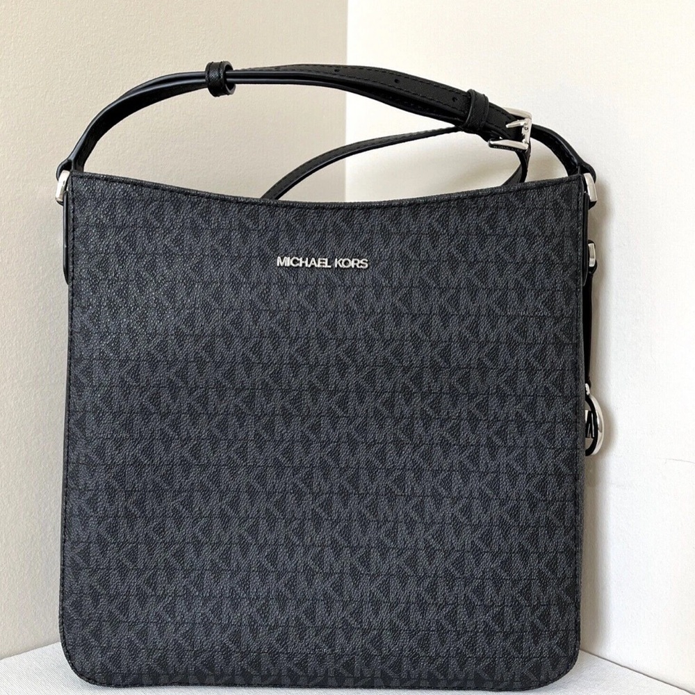 Michael Kors Jet Set Travel Large Logo Messenger Bag Black